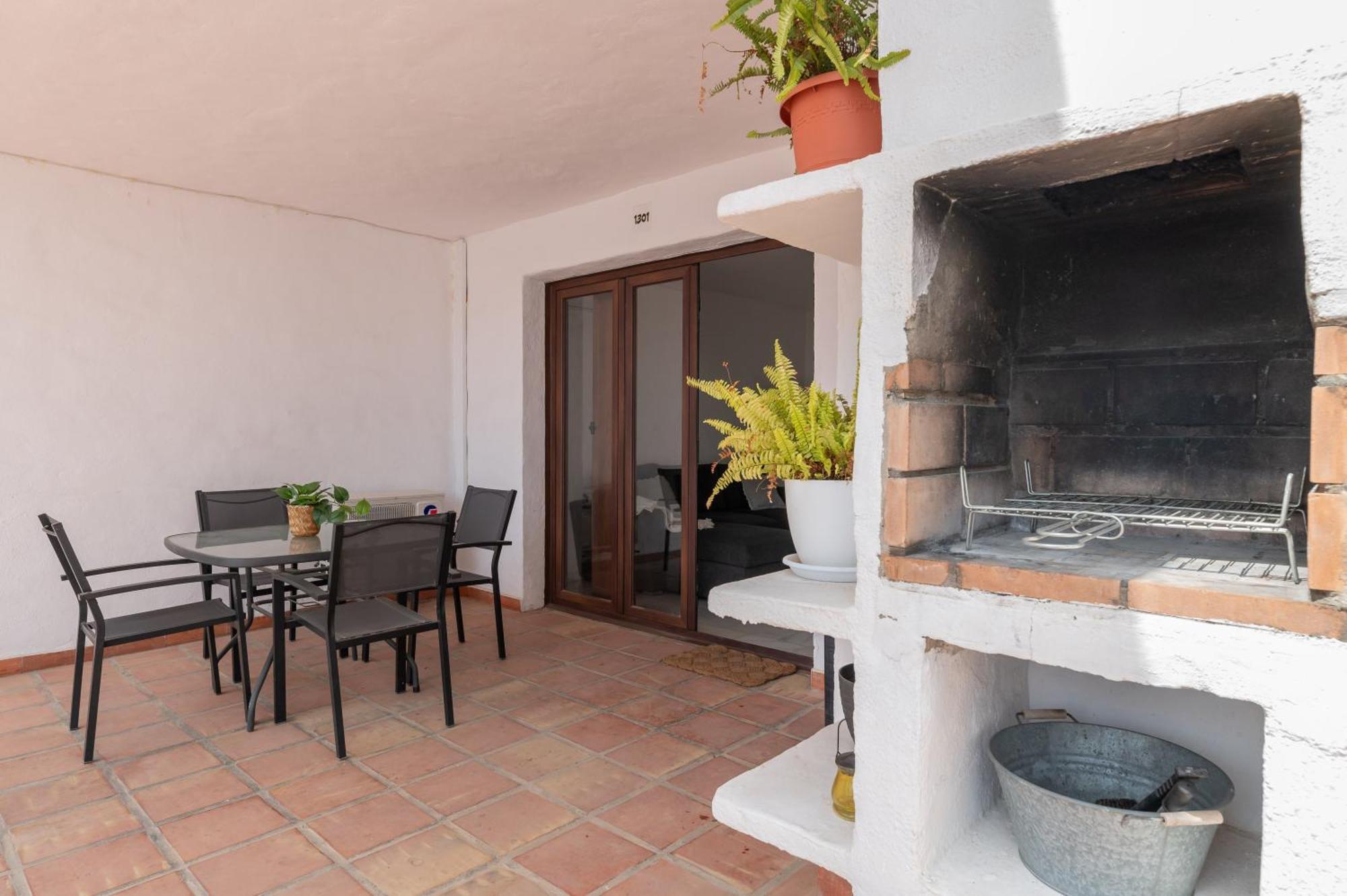 Apartamento Con Amplio Porche Y Bbq Benalmádena Buitenkant foto